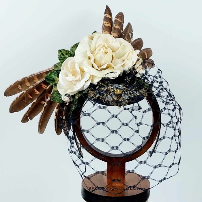 fascinator-divalicious-arabella-angel-black-cream-gold