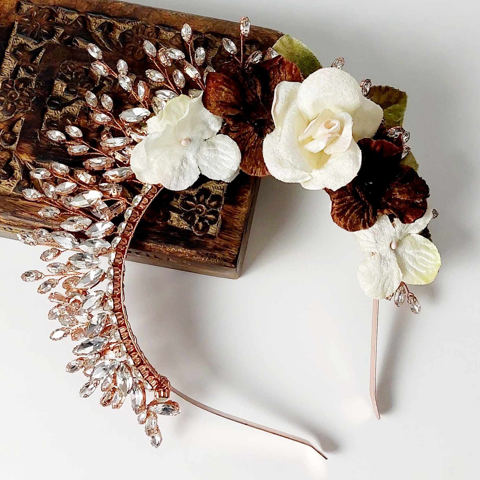 jewelled-headpiece-divalicious-zariahs-eden-ivory-diamante-rose-gold